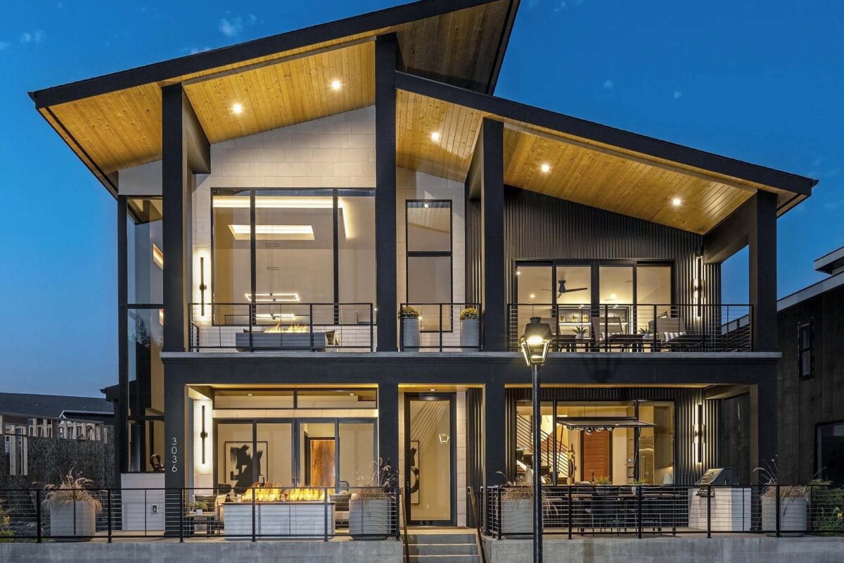 exterior front view of 3036 Atlas luxury home