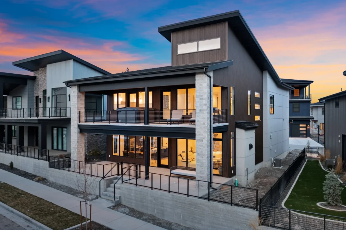 exterior front view of 3116 Atlas luxury home